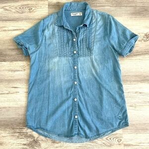 Abercrombie and Fitch Kids Denim Short Sleeve Button Down Shirt Size 15/16